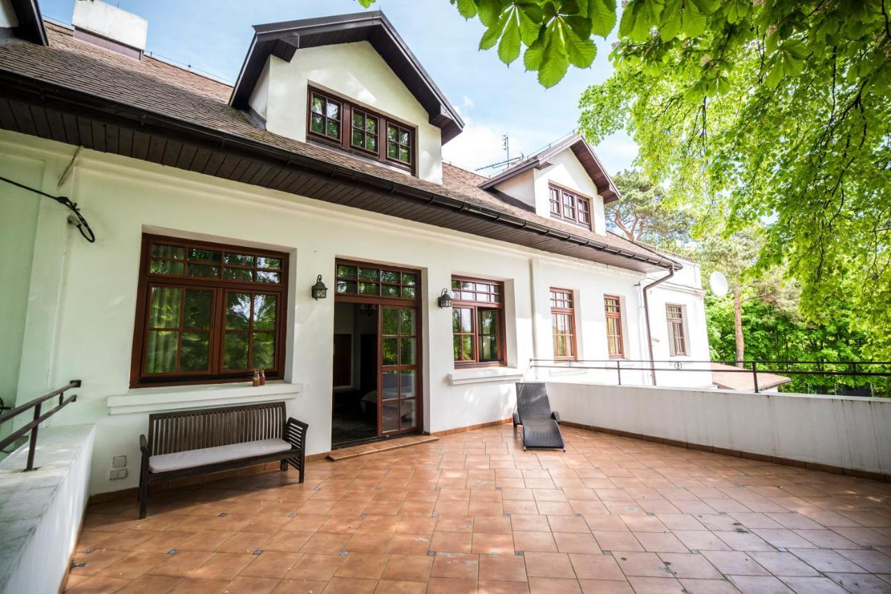 Dworek Bialy Domek Smardzewice Luaran gambar